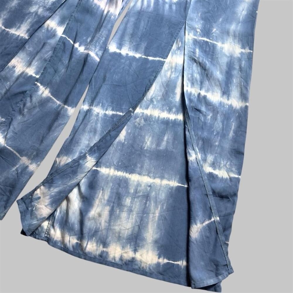 Hem & Thread Women's Blue and White Trousers sz M - Picture 2 of 6